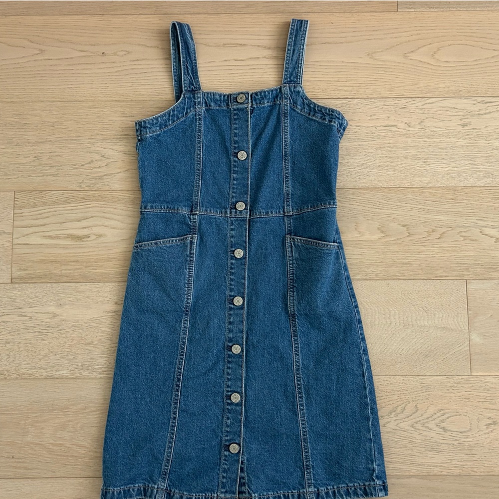 GAP Blue Casual Denim Dress with A-Line Silhouette